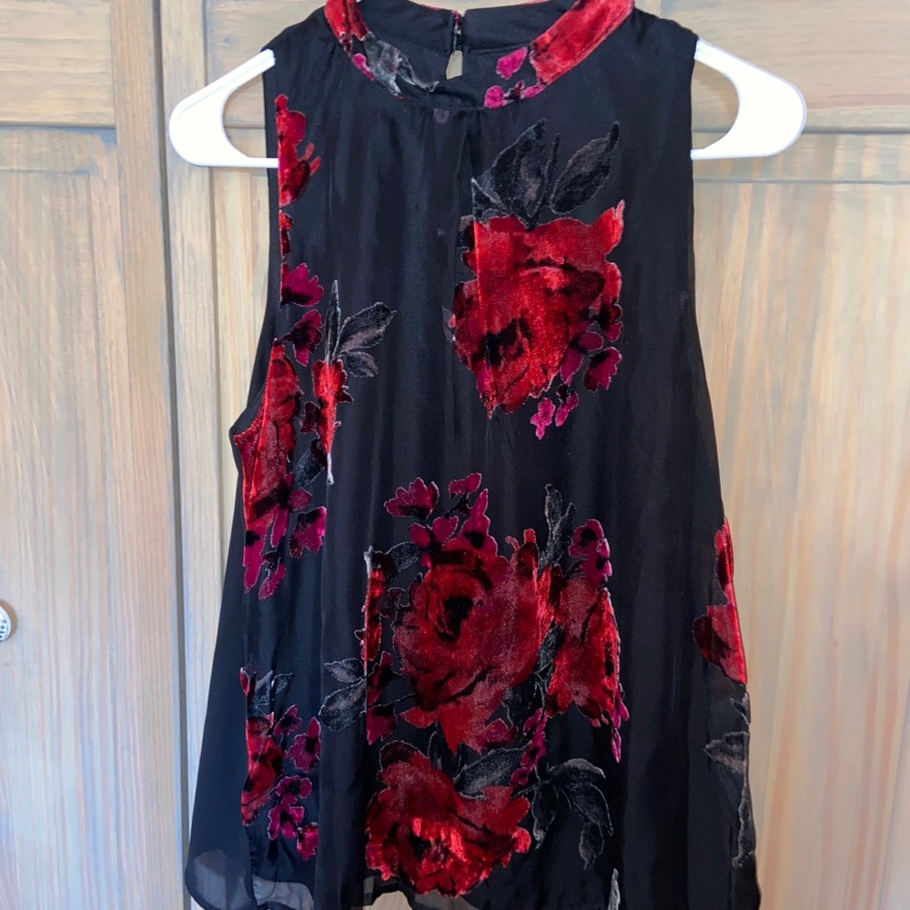 ✨SOLD✨ Rose High Neck Blouse